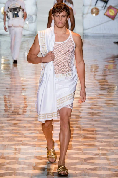 Look 20